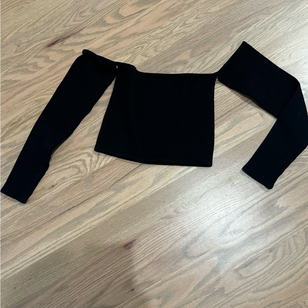 Chic Black Off-Shoulder Top